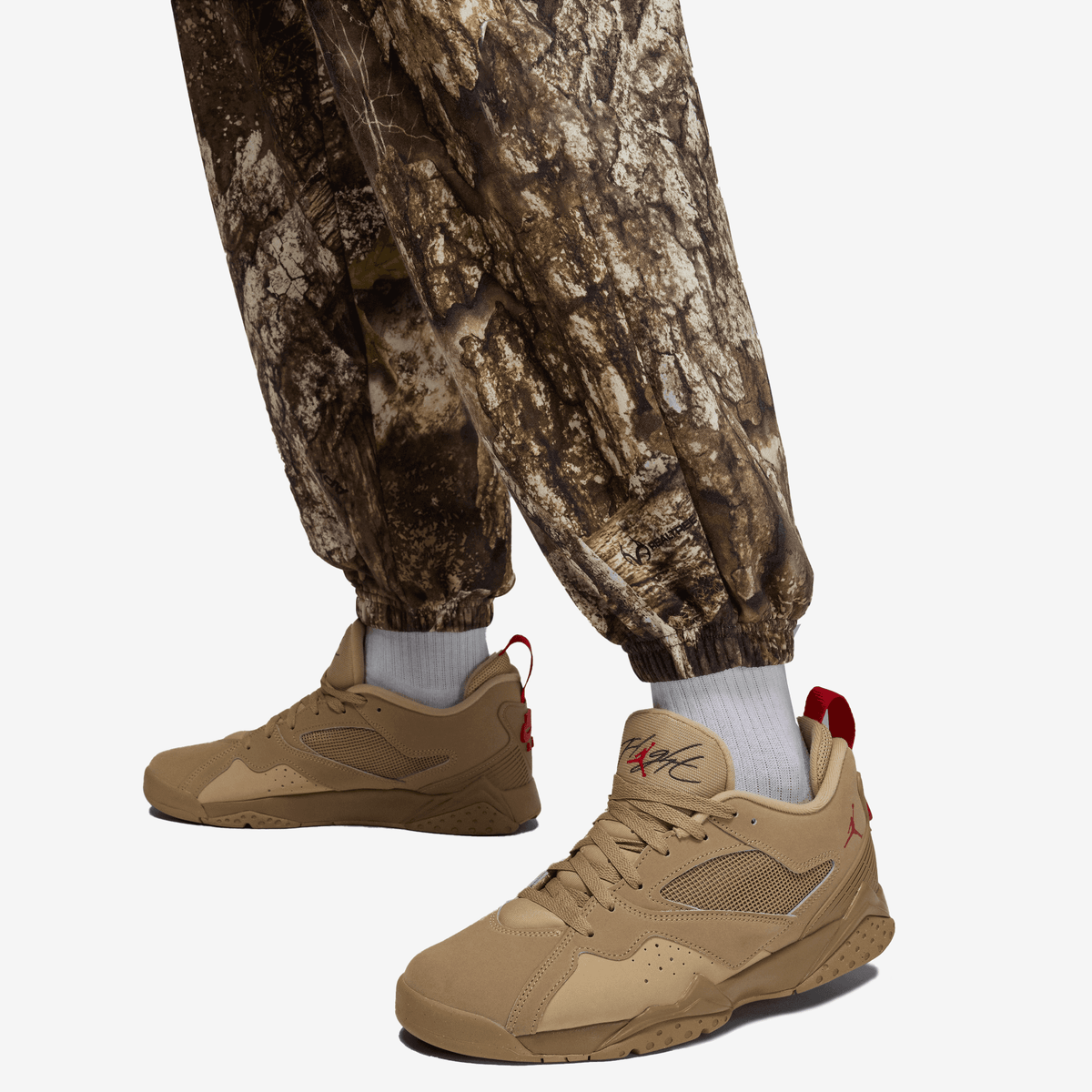 JORDAN BROOKLYN { MEDIUM OLIVE/SAIL