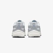 NIKE INITIATOR { SUMMIT WHITE/ASHEN SLATE-LT SMOKE GREY