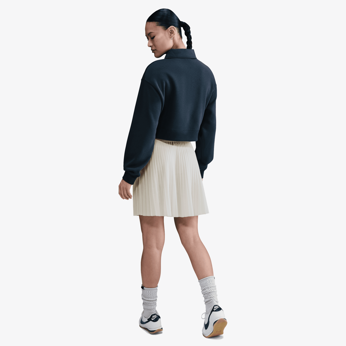 NIKE PLEATED SKIRT { WHITE