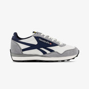 Reebok AZTEC II { GREY 3/CHALK/VECTOR NAVY