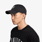 NIKE EVERYONE WATCHES SPORTS™ { OFF NOIR