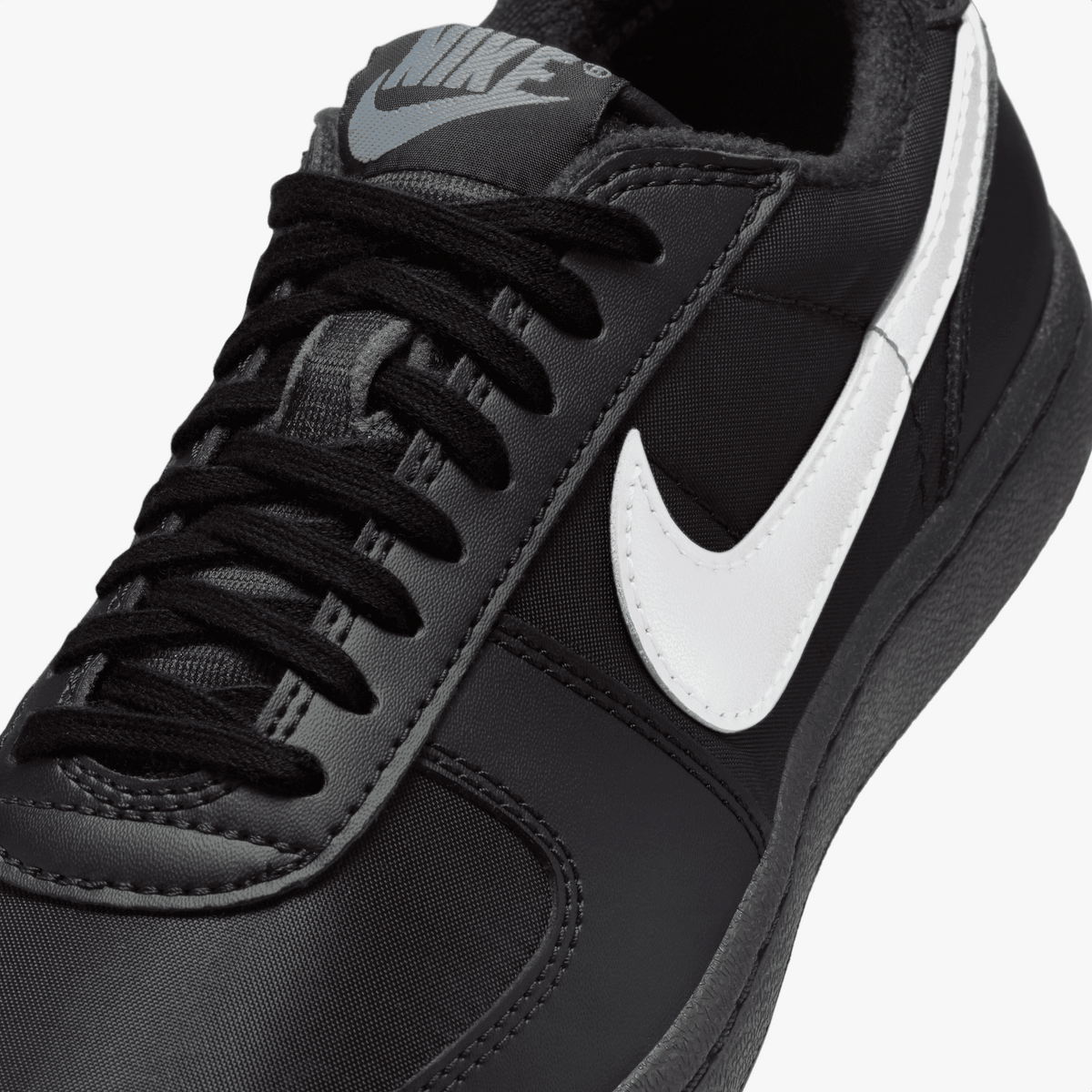 NIKE FIELD GENERAL { BLACK/METALLIC SILVER-BLACK