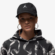Jordan UNSTRUCTURED CURVED-BILL HAT { BLACK