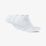 NIKE EVERYDAY CUSHIONED TRAINING NO-SHOW SOCKS { WHITE/BLACK