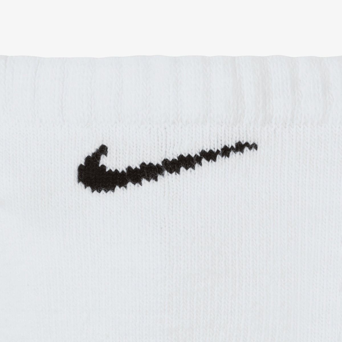 NIKE EVERYDAY CUSHIONED TRAINING NO-SHOW SOCKS { WHITE/BLACK