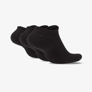 NIKE EVERYDAY CUSHIONED TRAINING NO-SHOW SOCKS { BLACK/WHITE