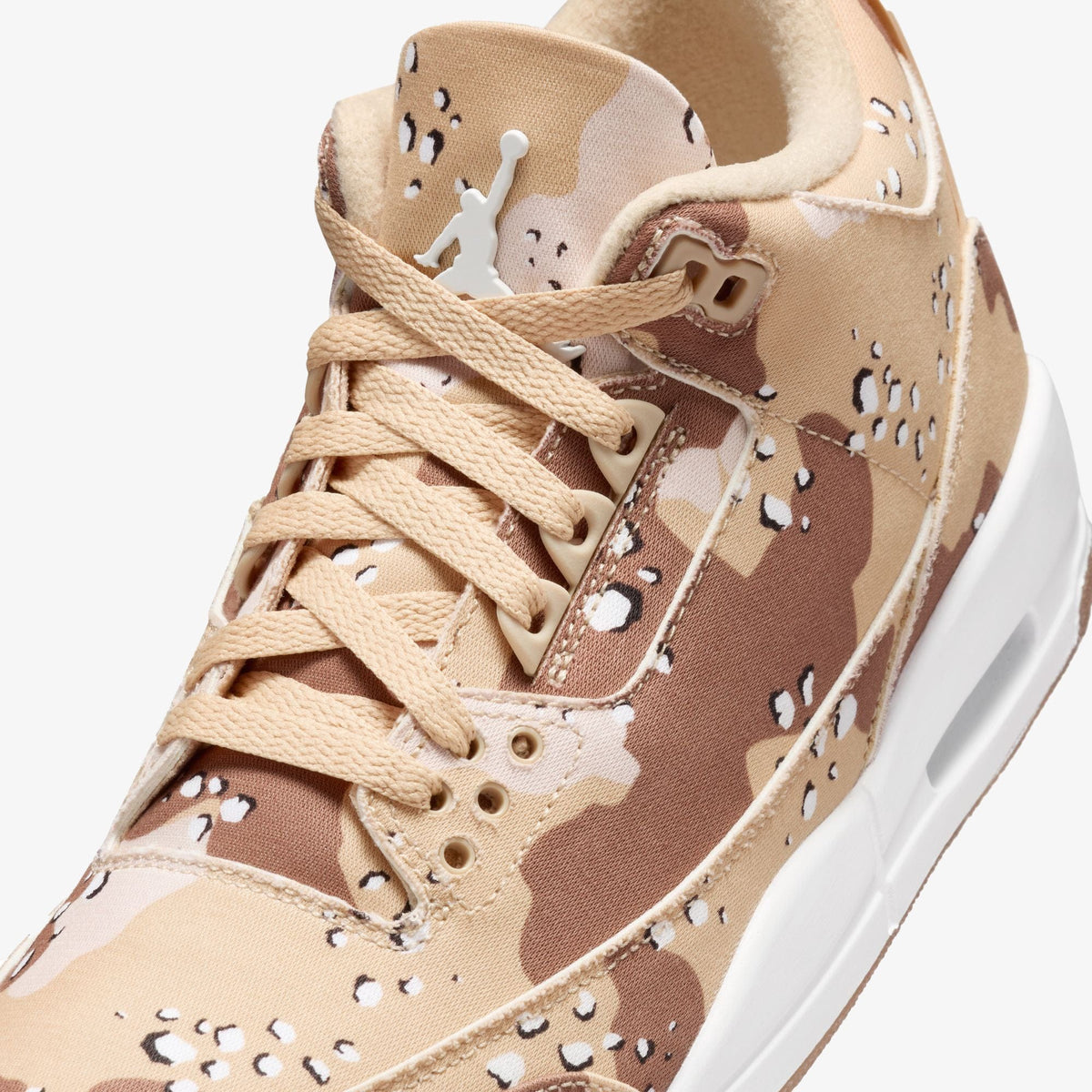 JORDAN AIR JORDAN 3 RETRO TEX DESERT CAMO { DK DRIFTWOOD/SAIL-HEMP-VELVET BROWN