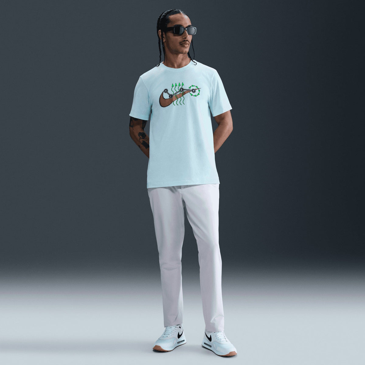 NIKE SPORTSWEAR T-SHIRT { GLACIER BLUE