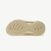 Crocs ECHO WAVE { BONE
