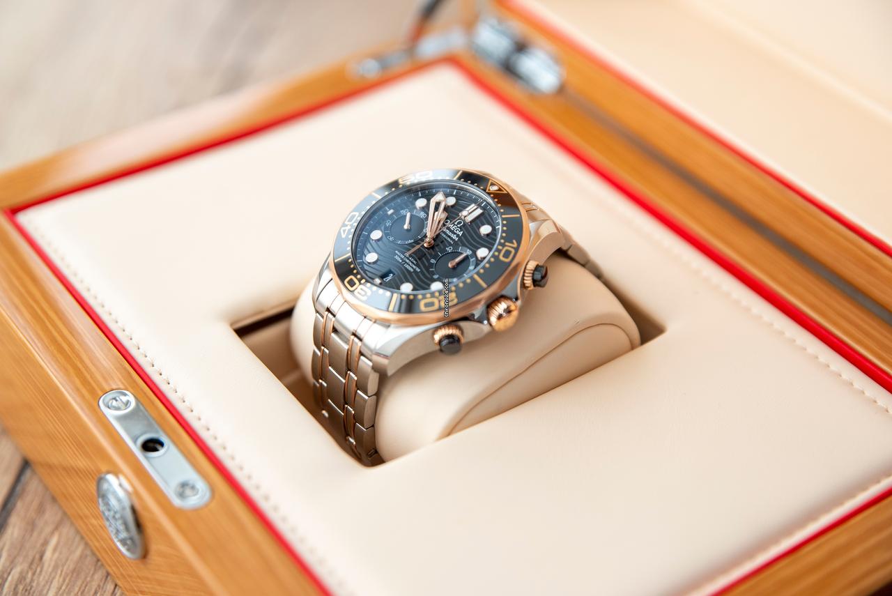 Omega Seamaster Diver 300 MChronometer Chronograph Master Volledige set in (vrijwel) nieuwstaat