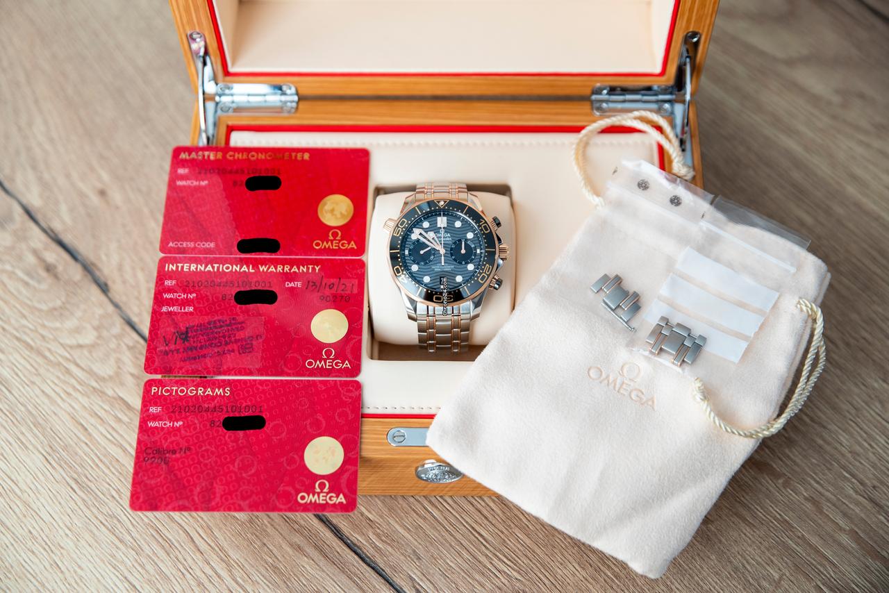 Omega Seamaster Diver 300 MChronometer Chronograph Master Volledige set in (vrijwel) nieuwstaat