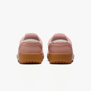 NIKE | TERRA MANTA { PARTICLE PINK/SAIL-GUM LIGHT BROWN
