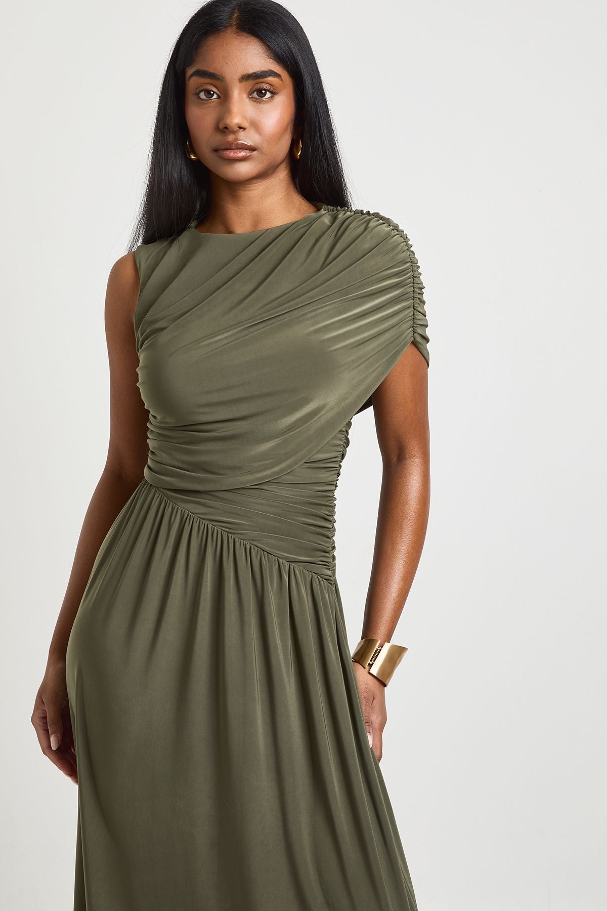 Double Layer Slinky Sleeveless Ruched Body Maxi Dress