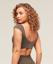 Gymshark Soft Sculpt Cap Sleeve Bralette - Walnut Brown