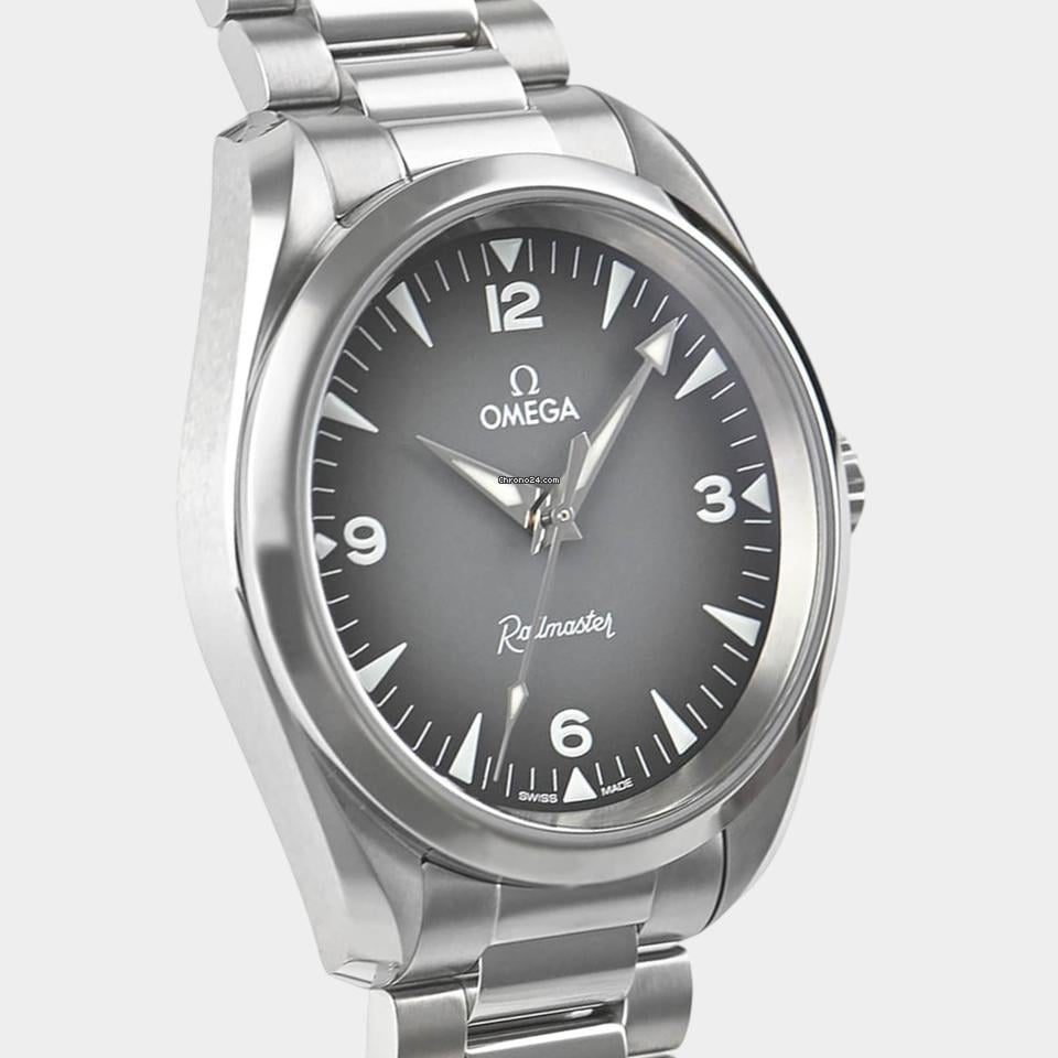 Omega Seamaster Railmaster Co-Axial Master Chronometer Automatic / Steel / 38 mm / Box&Papers / 235.10.38.20.06.001