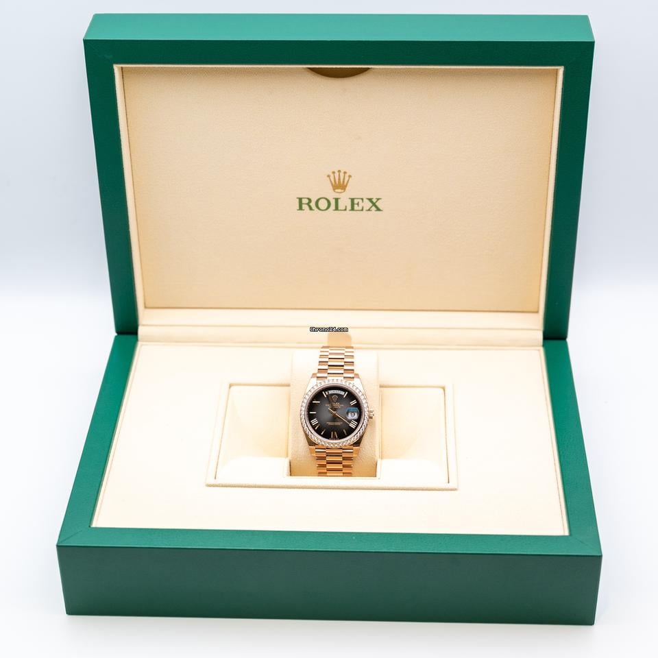 Rolex | Day-Date | 228345RBR | Rose gold | 40 mm | Rose gold | Black | Automatic