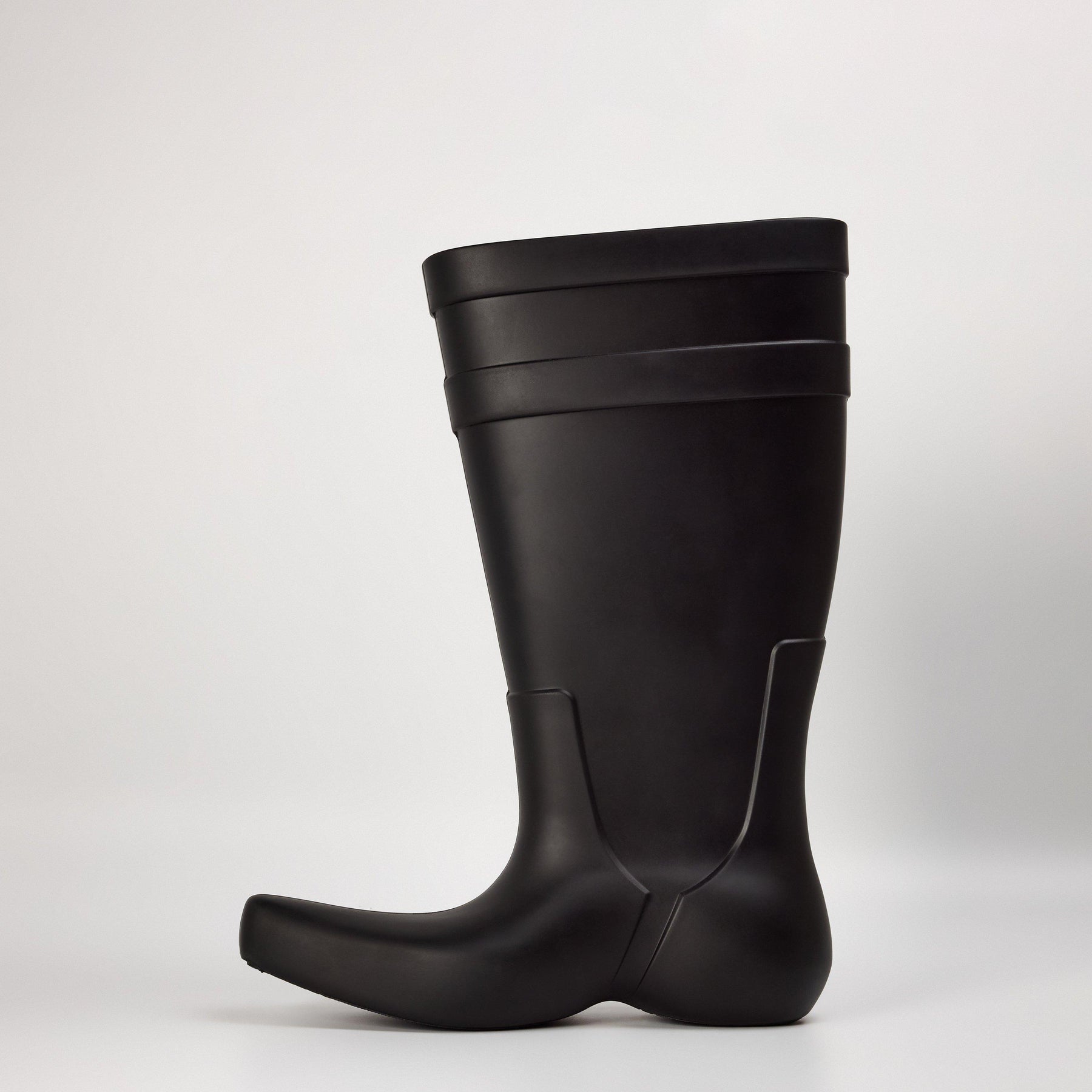 Structured Ankle Heeled Boots