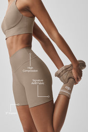 5" Airlift Energy Short
