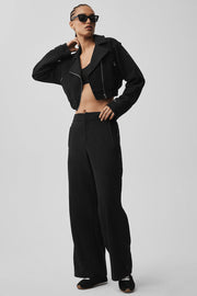 Mid-Rise Cosmopolitan Snap Pant