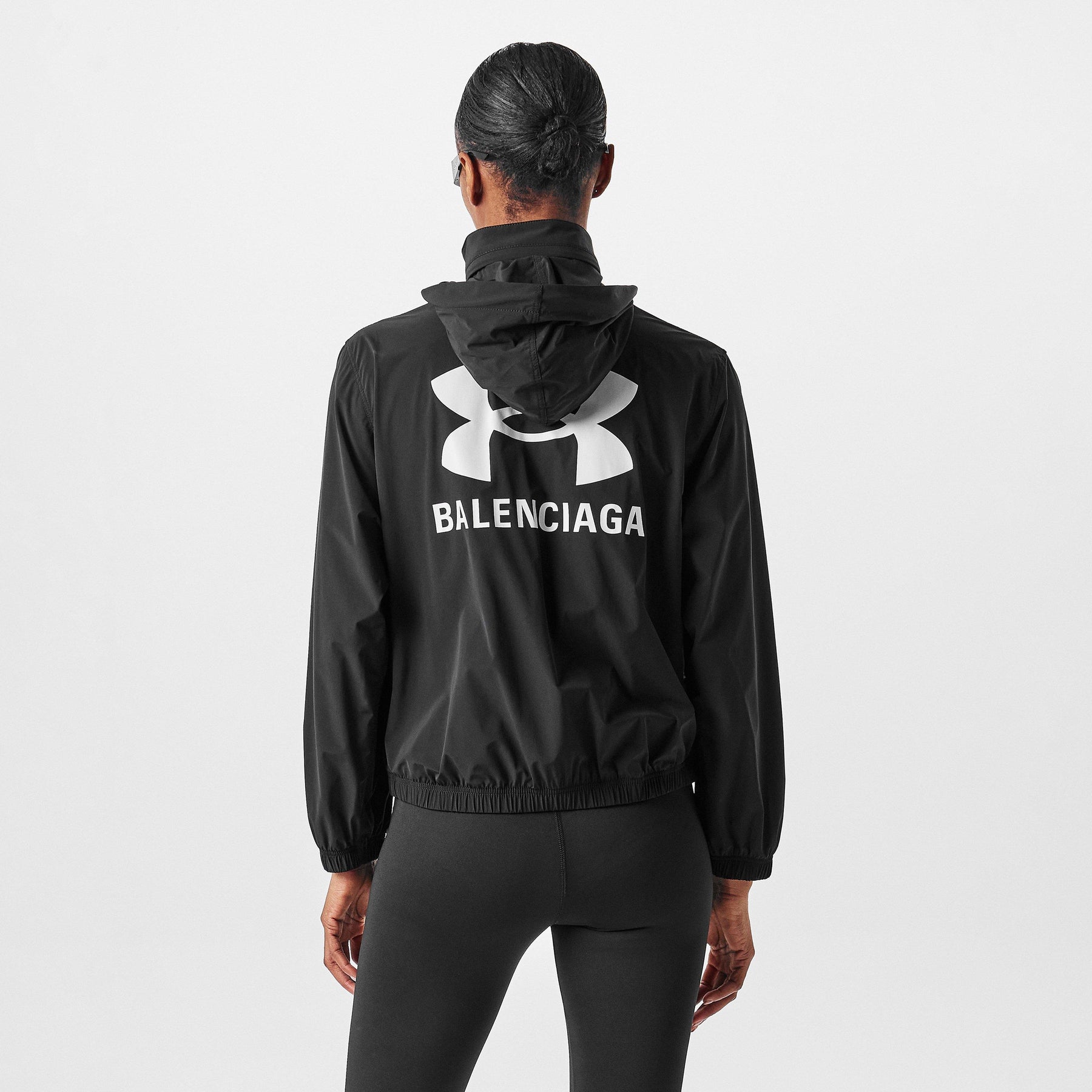 x Under Armour Hooded Funnel Neck Windbreaker