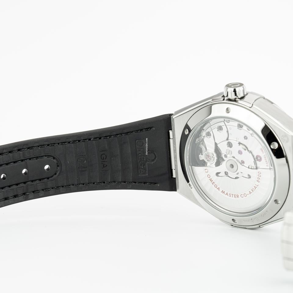 Omega Constellation131.12.41.21.06.001 / Master Chronometer / Co-Axial / 41mm / Box&Papers Anti-magnetic Date Time zone Transparent caseback