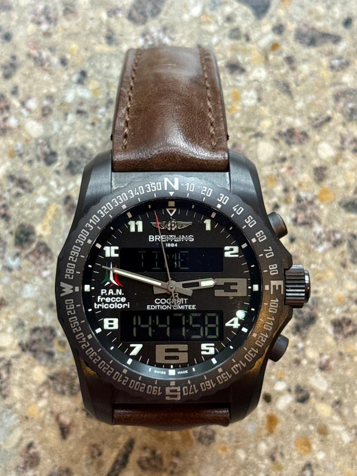 Breitling Cockpit B50 Limited Edition Tricolore Cockpit B50 VB50101 W