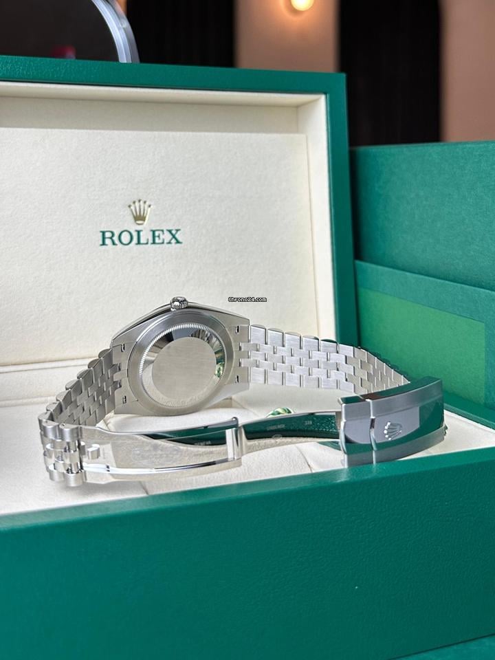 Rolex | Datejust | 126334 | Gold/Steel | 41 mm | Silver | Automatic