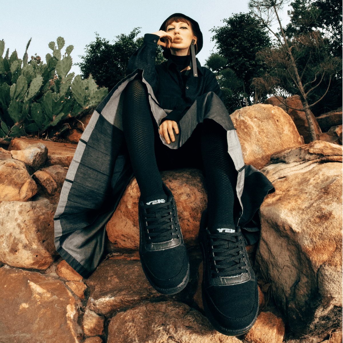 Shadow Black Y2K Pro | Sustainable Sneakers