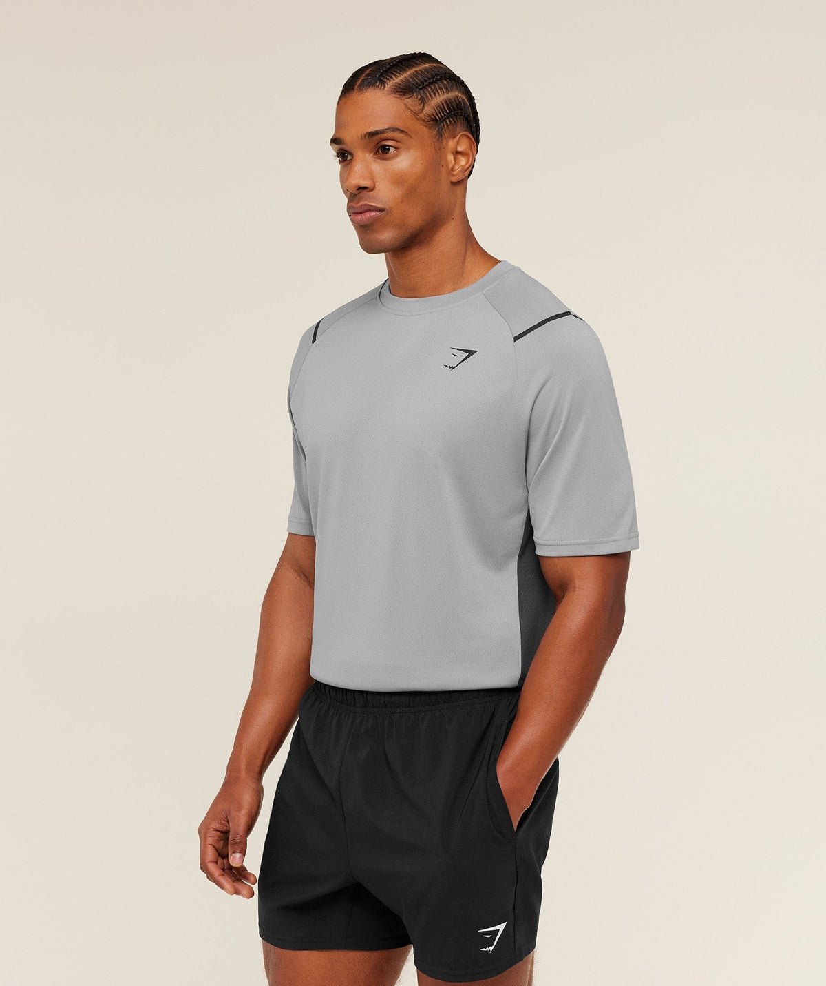 Gymshark Arrival Contrast T-Shirt -  Smokey Grey /  Onyx Grey