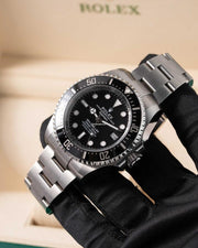 Rolex | Sea-Dweller | 136660 | Steel | 44 mm | Black | Automatic