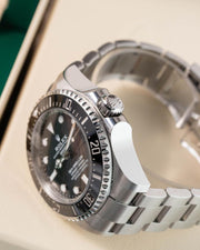 Rolex | Sea-Dweller | 136660 | Steel | 44 mm | Black | Automatic