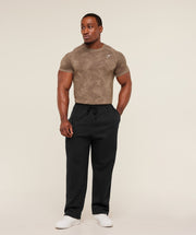 Gymshark Geo Seamless T-Shirt -  Lifestyle Brown /  Archive Brown