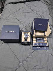 Panerai Luminor Marina comes with extra strap
