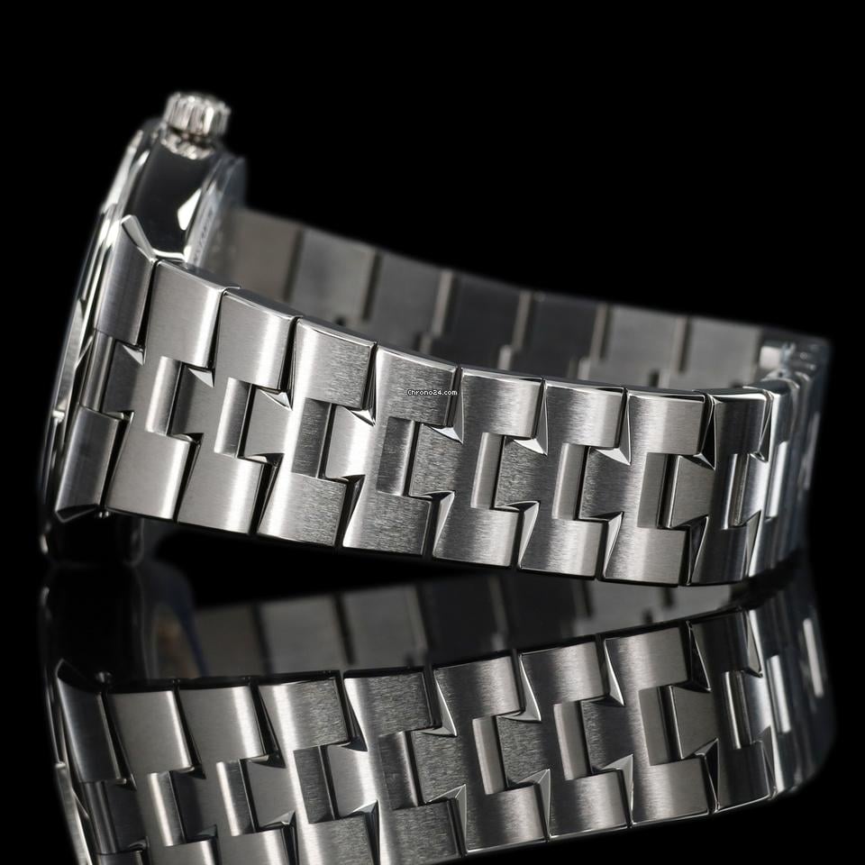 Vacheron Constantin Overseas
