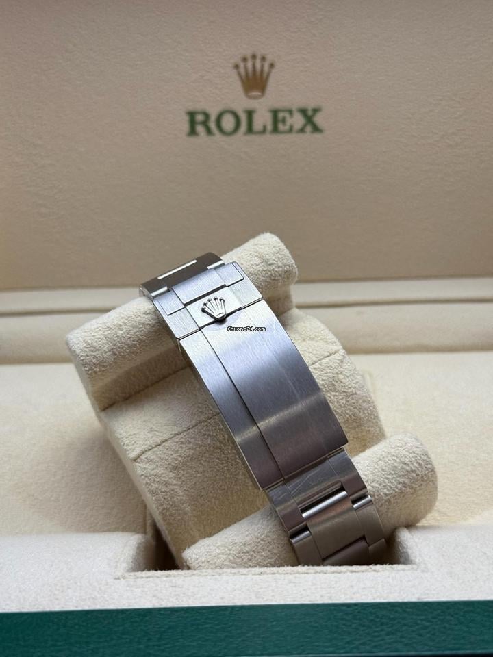 Rolex | Sea-Dweller | 136660 | Steel | 44 mm | Automatic