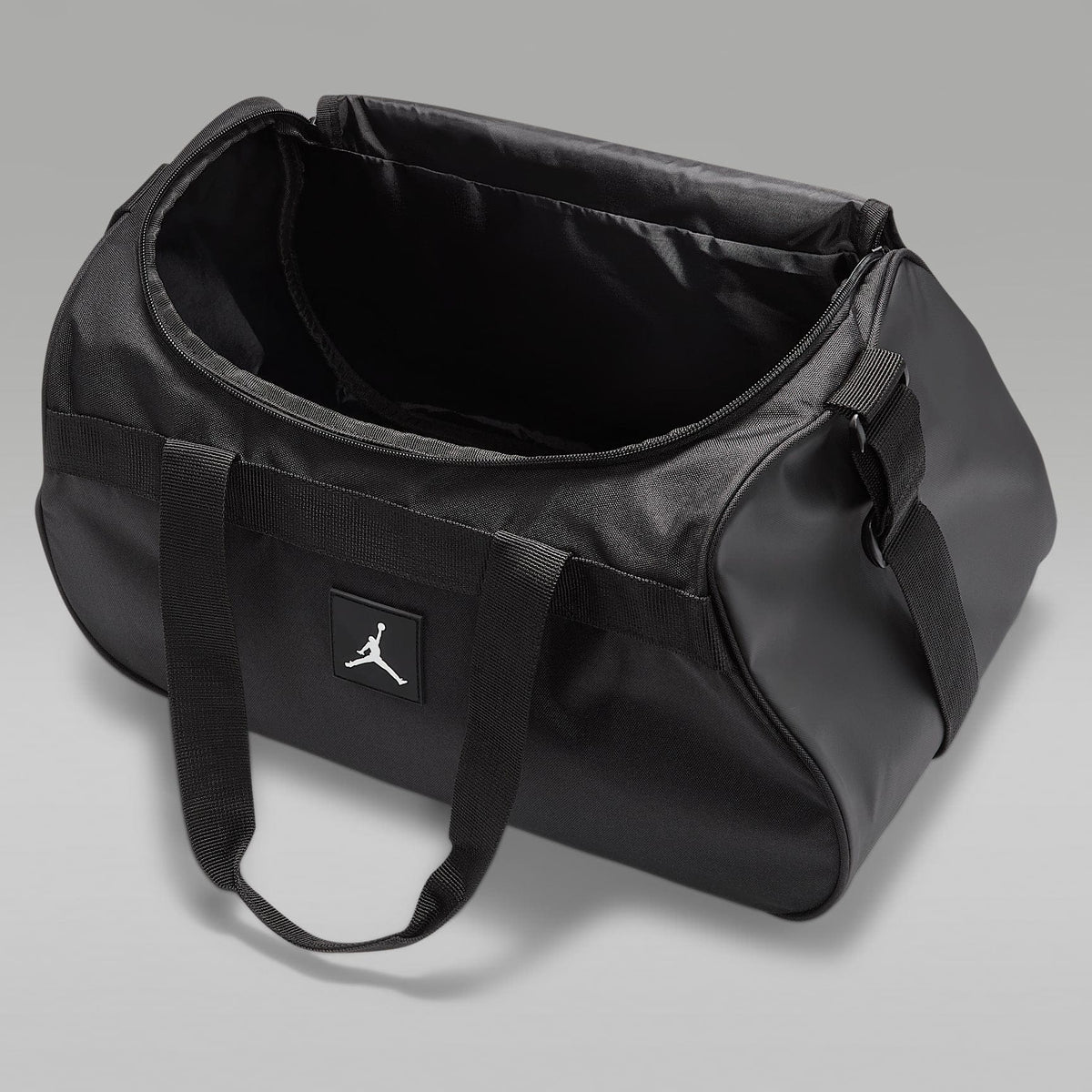 Nike Jordan Essentials Duffel Bag (30L)