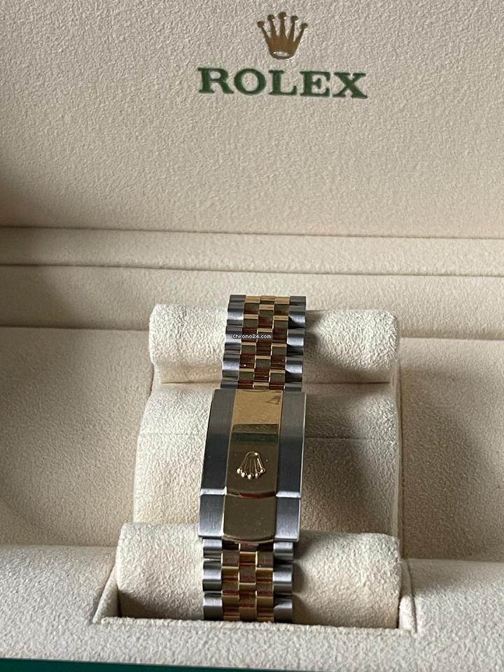 Rolex | Datejust | 126233 | Yellow gold | 36 mm | Gold/Steel | Champagne | Automatic