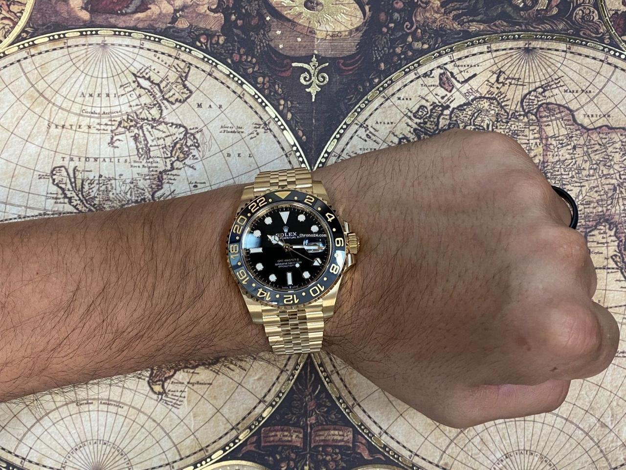 Rolex | GMT-Master II | 126718 | Yellow gold | 40 mm | Yellow gold | Black | Automatic