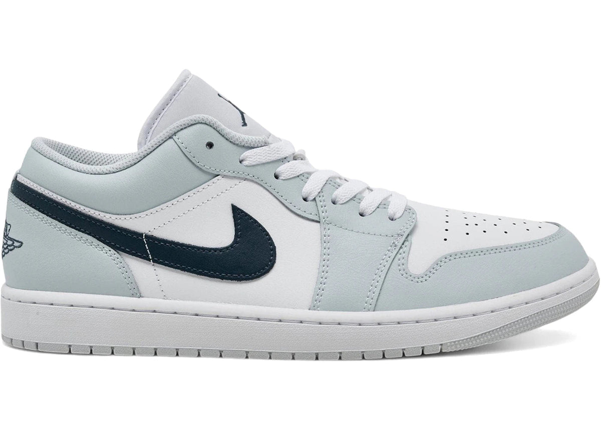 Jordan 1 Low Aura Squadron Blue