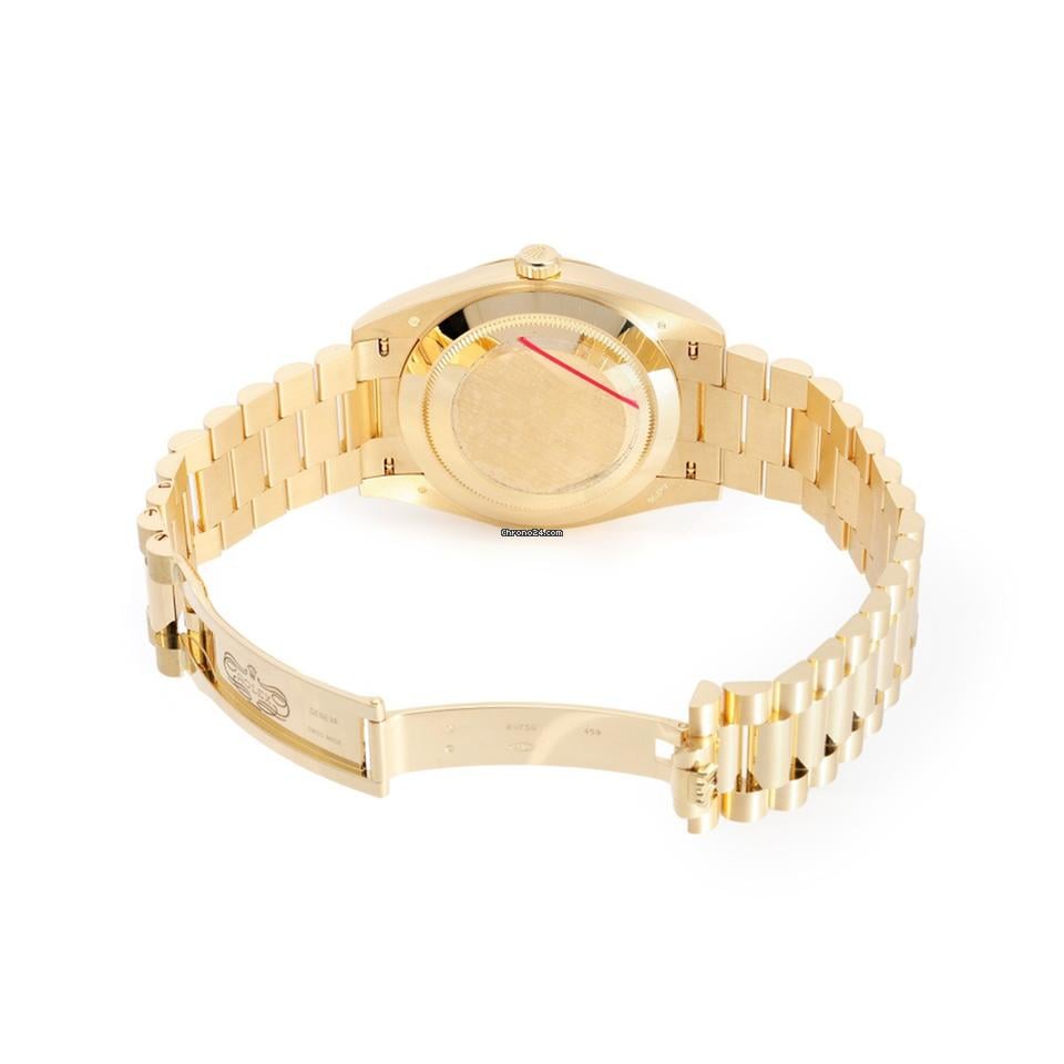 Rolex | Day-Date | 228238 | Yellow gold | 40 mm | Silver | Automatic