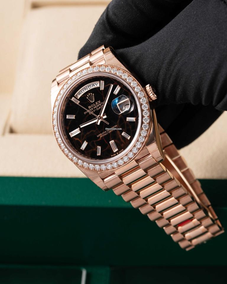 Rolex | Day-Date | 228345RBR | Rose gold | 40 mm | Green | Automatic