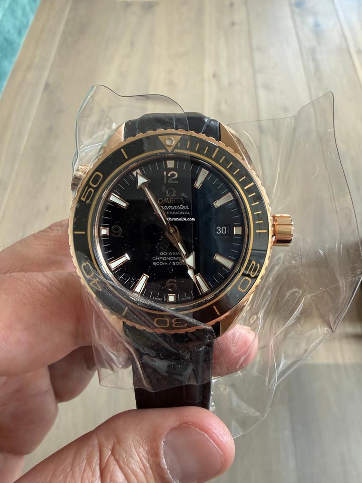 Omega Seamaster Planet Ocean18 K Gold – Full Set – Sealed