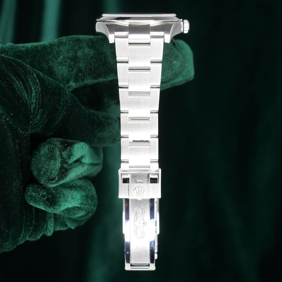 Rolex | Explorer | 214270 | Steel | 39 mm | Steel | Black | Automatic