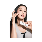 Christian Dior Hydrating Invisible UV Fluid Broad Spectrum SPF 50