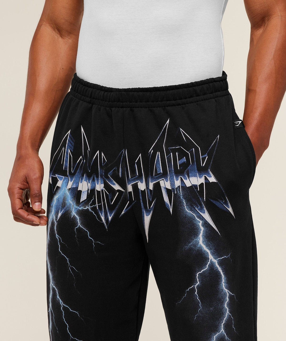 Gymshark Eagle Band Style Graphic Straight Leg Pant - GS Black