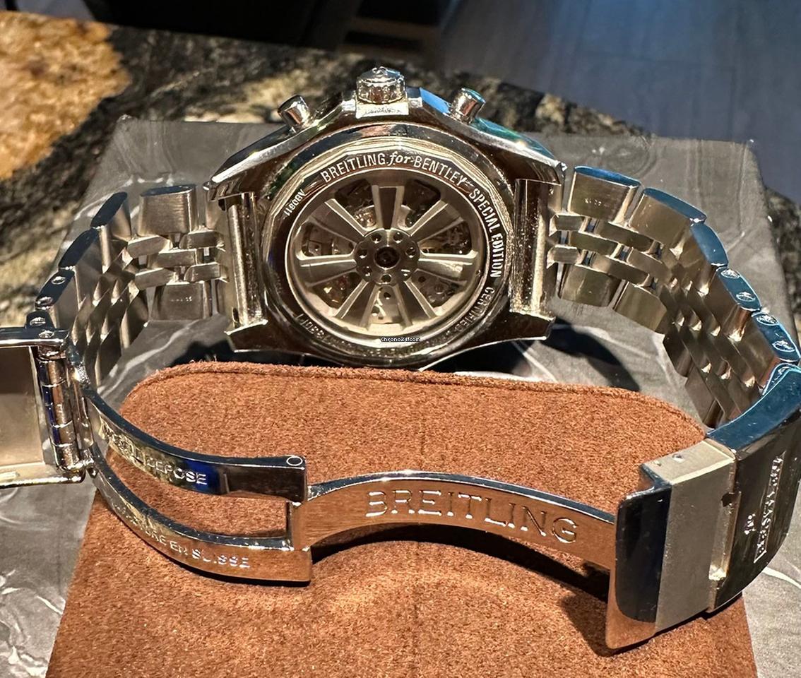 Breitling Bentley B06 AB061112/BD80/990 A