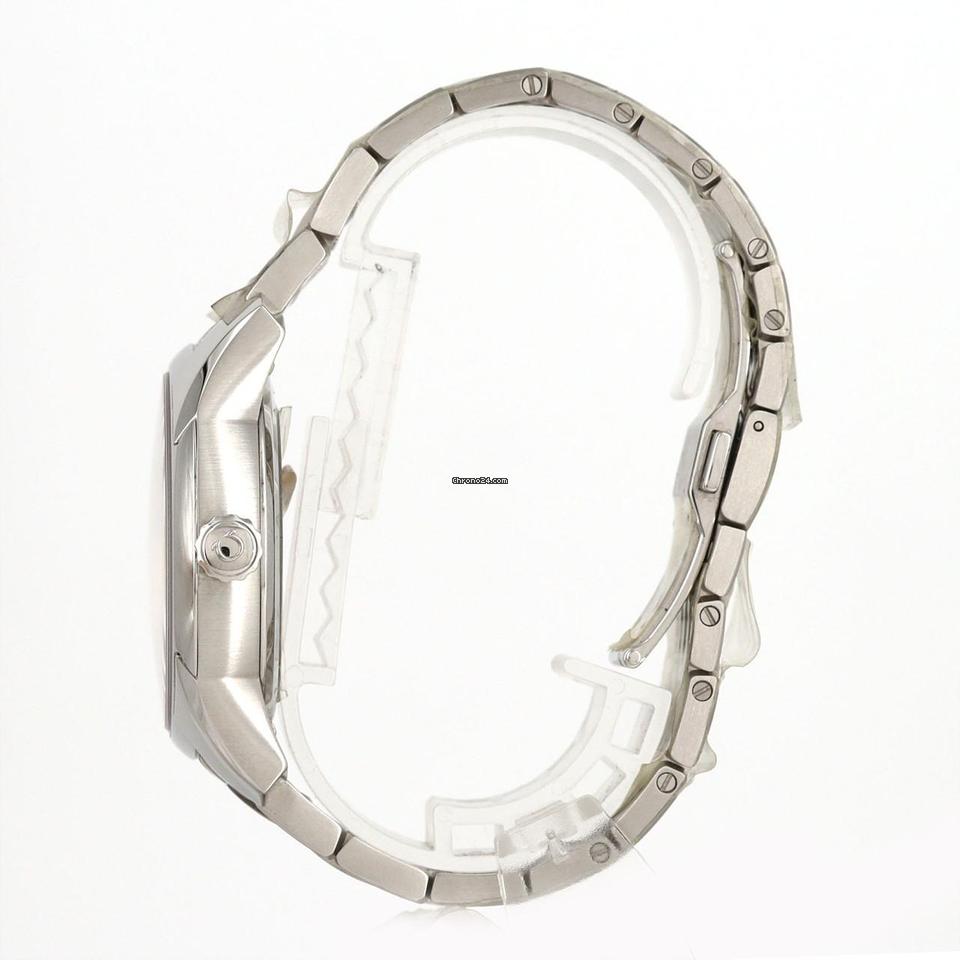 Omega De Ville