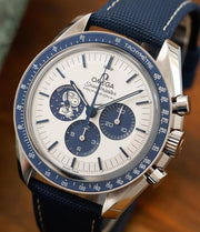 Omega Speedmaster Professional Moonwatch“Silver Snoopy Award” 50th Anniversary UNWORN 2026 310.32.42.50.02.001