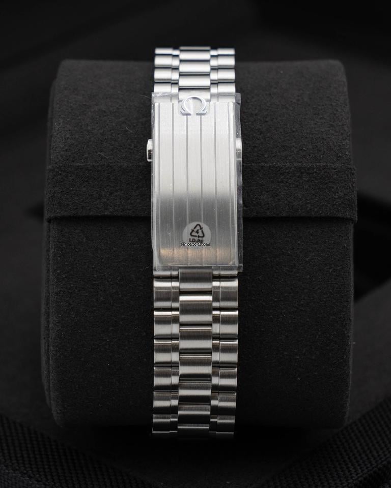 Omega Speedmaster Professional Moonwatch UNWORN STICKERED 2026 Omega Speedmaster Moonwatch 42mm 310.30.42.50.01.001 Black Hesalite 2026