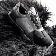 Black Vulture Reflex Runnner | Sustainable Runners
